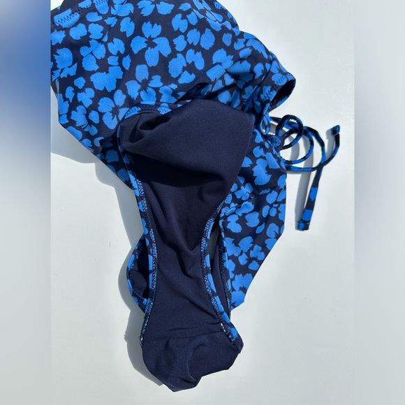 Aerie Blue Floral Strappy Back One Piece Swimsuit - Picture 5 of 8